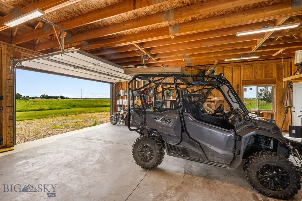 407 Lost Fawn Trail Belgrade MT 59714