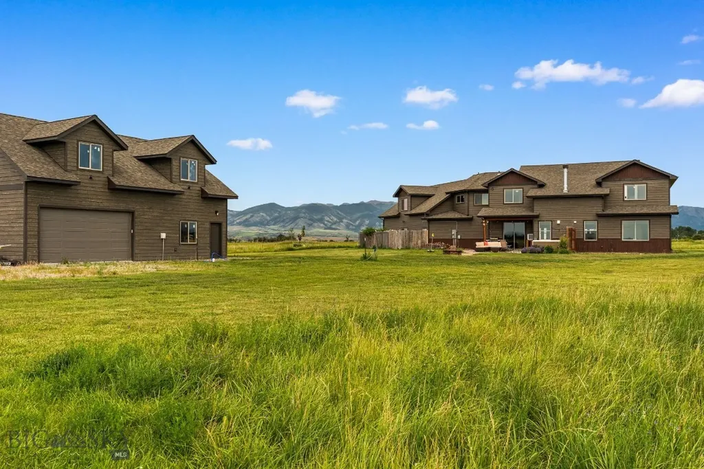 407 Lost Fawn Trail Belgrade MT 59714