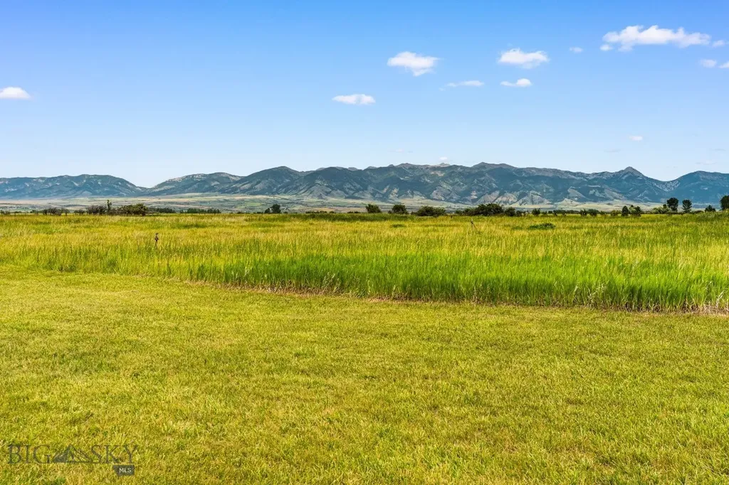 407 Lost Fawn Trail Belgrade MT 59714