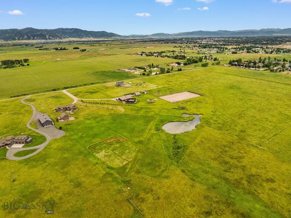 407 Lost Fawn Trail Belgrade MT 59714