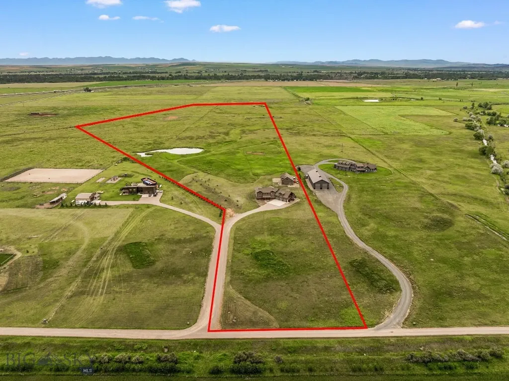 407 Lost Fawn Trail Belgrade MT 59714