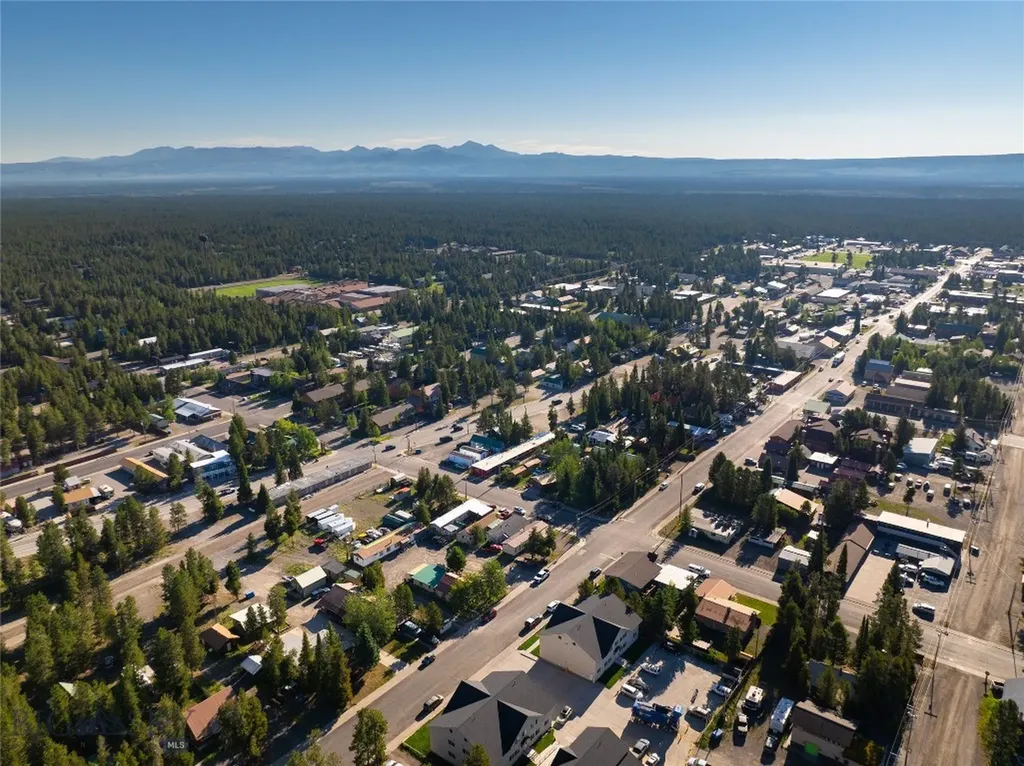 625 Firehole West Yellowstone MT 59758
