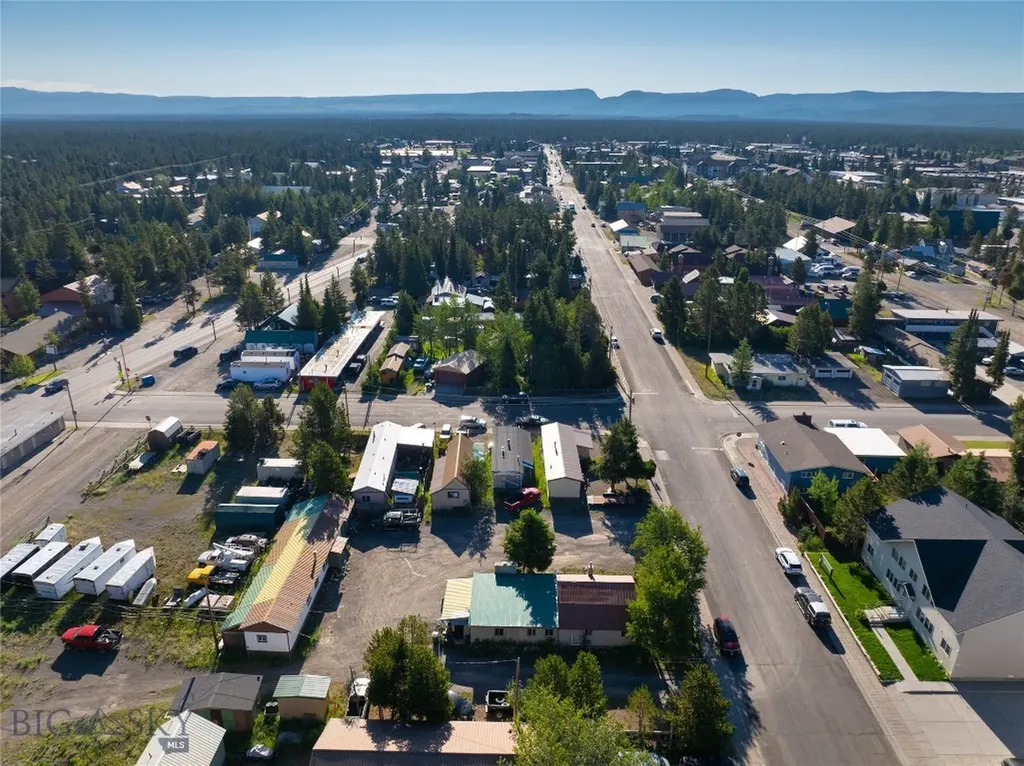 625 Firehole West Yellowstone MT 59758