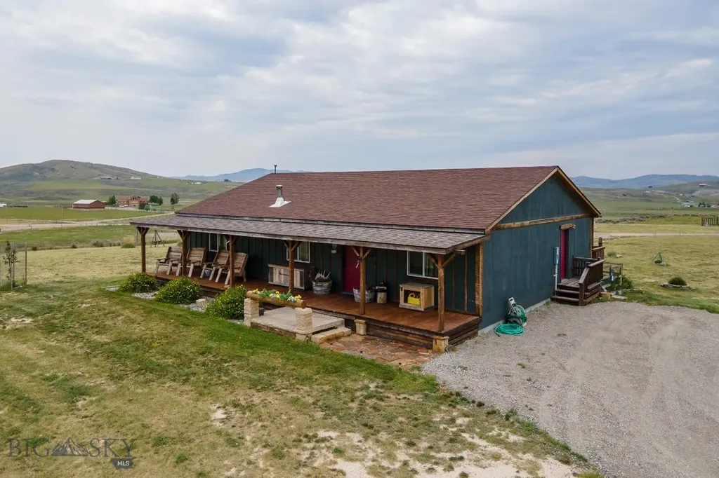 66 Red Shoulder Lane Three Forks MT 59752
