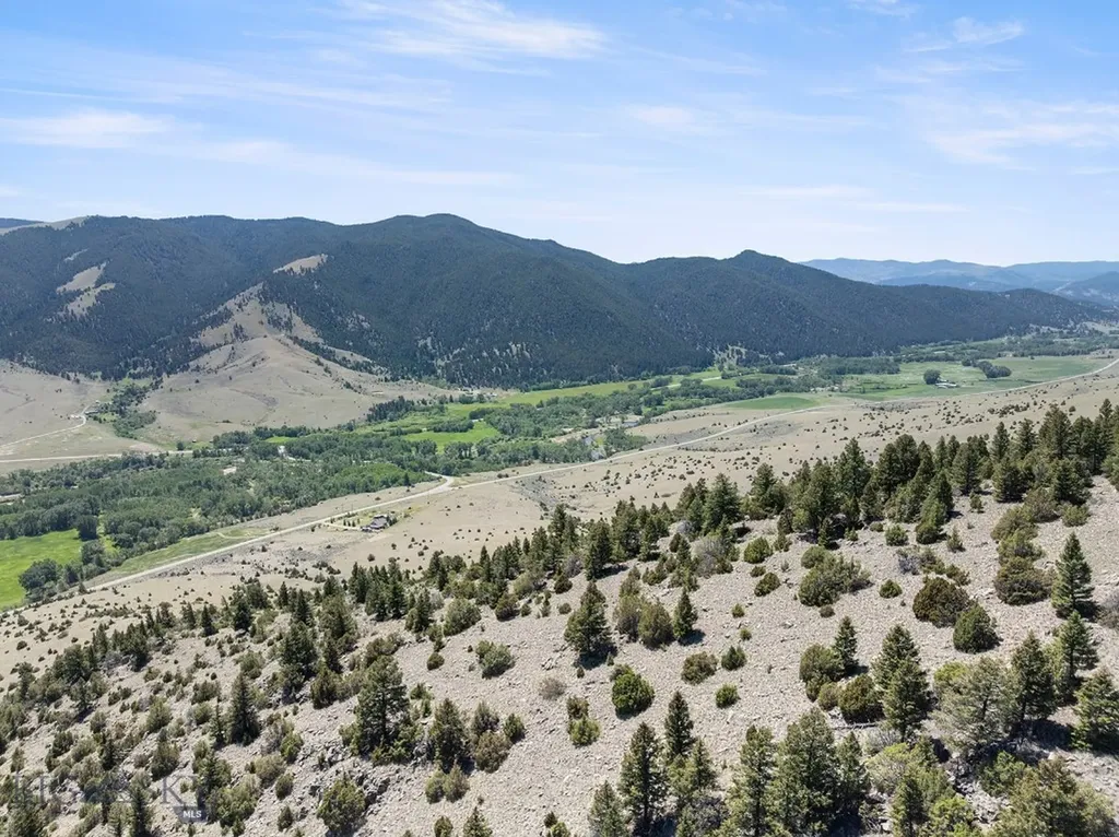 Tract C - 902 Lower Valley Road Boulder MT 59632