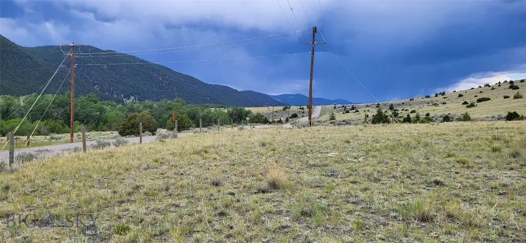 Tract C - 902 Lower Valley Road Boulder MT 59632