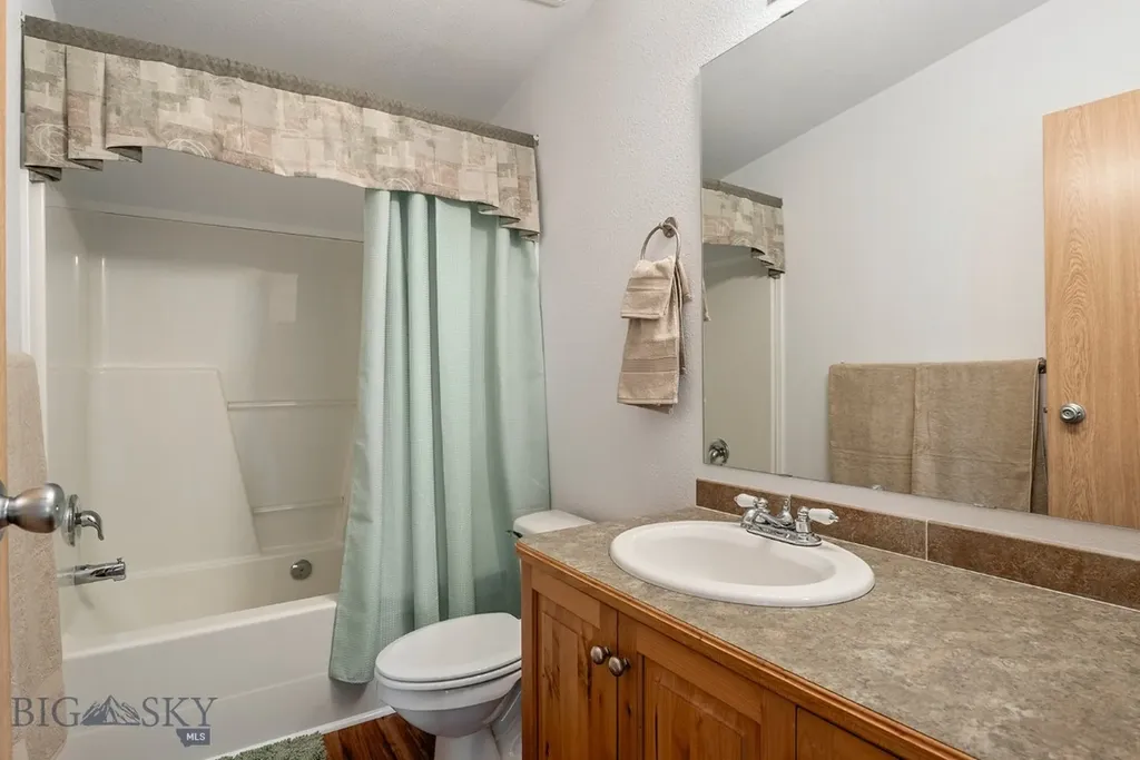 123 Weasel Creek Winston MT 59647