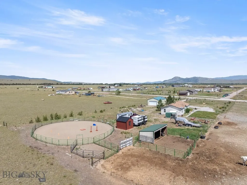 123 Weasel Creek Winston MT 59647
