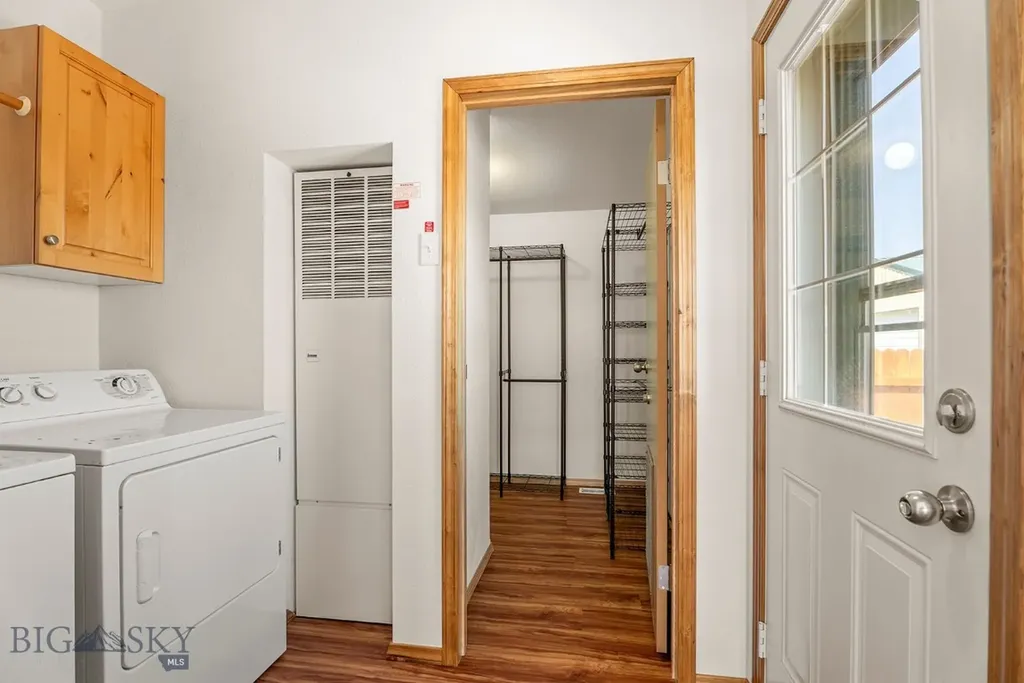 123 Weasel Creek Winston MT 59647
