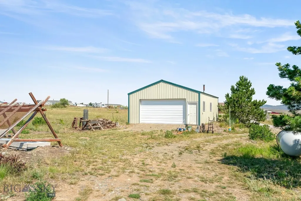 123 Weasel Creek Winston MT 59647