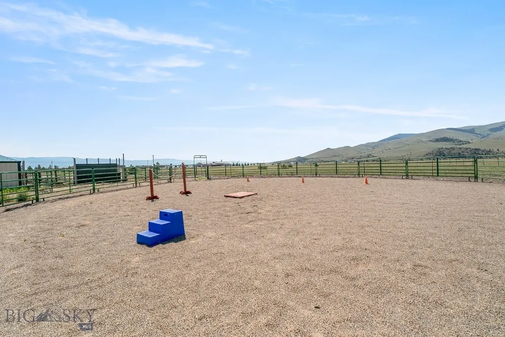 123 Weasel Creek Winston MT 59647