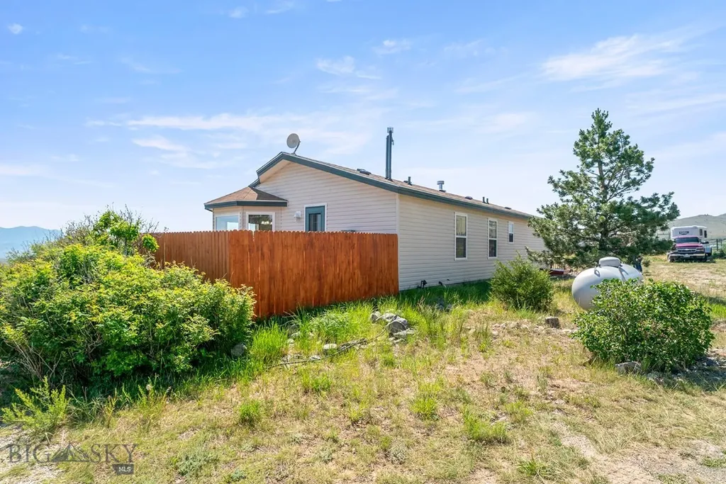 123 Weasel Creek Winston MT 59647