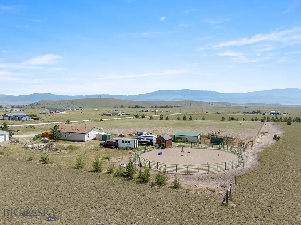 123 Weasel Creek Winston MT 59647