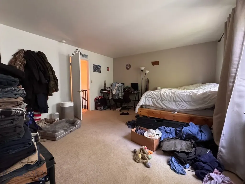 111 Circle Bozeman MT 59715