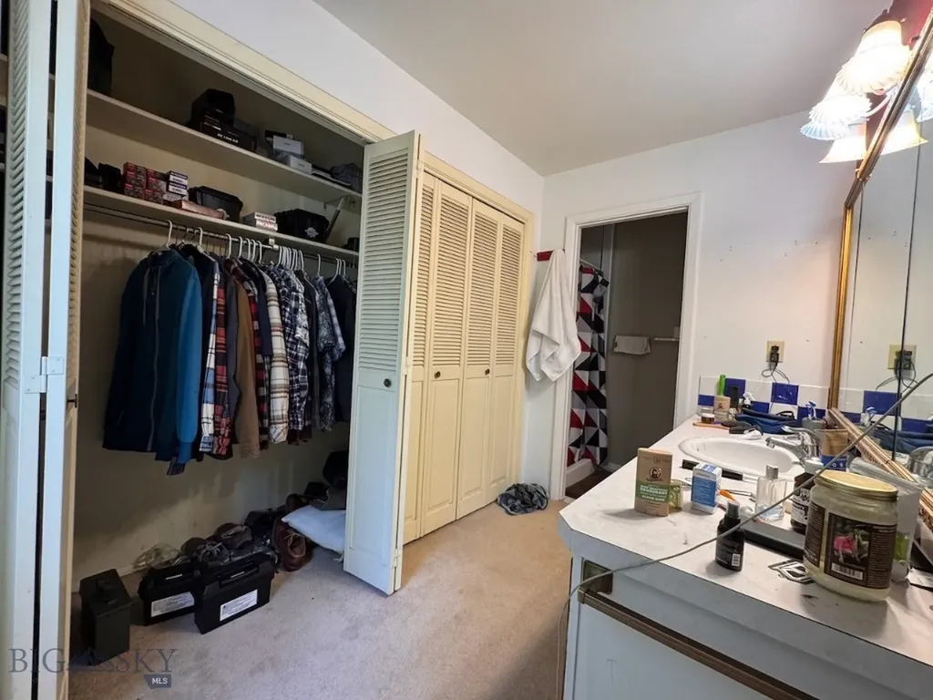 111 Circle Bozeman MT 59715