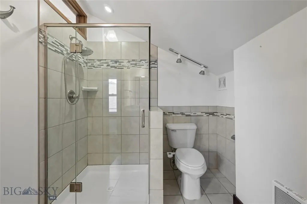 1135 Steele Street Butte MT 59701