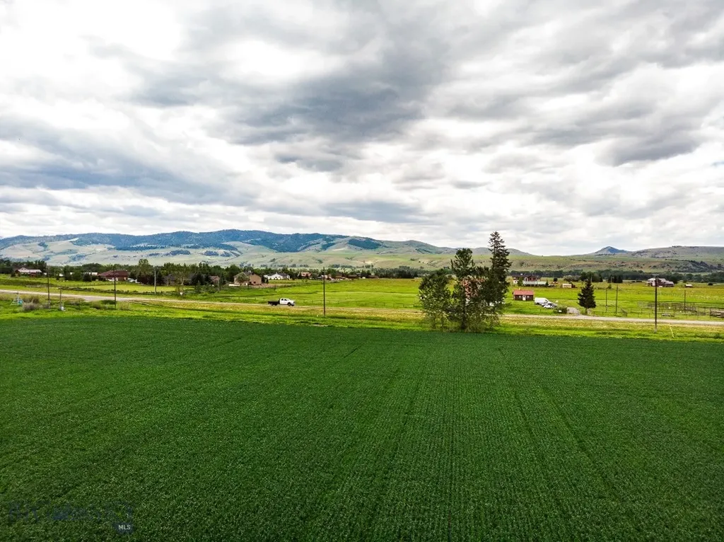 Tbd De Rham Valley Drive Gallatin Gateway MT 59730