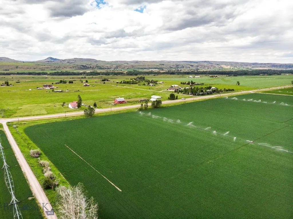 Tbd De Rham Valley Drive Gallatin Gateway MT 59730
