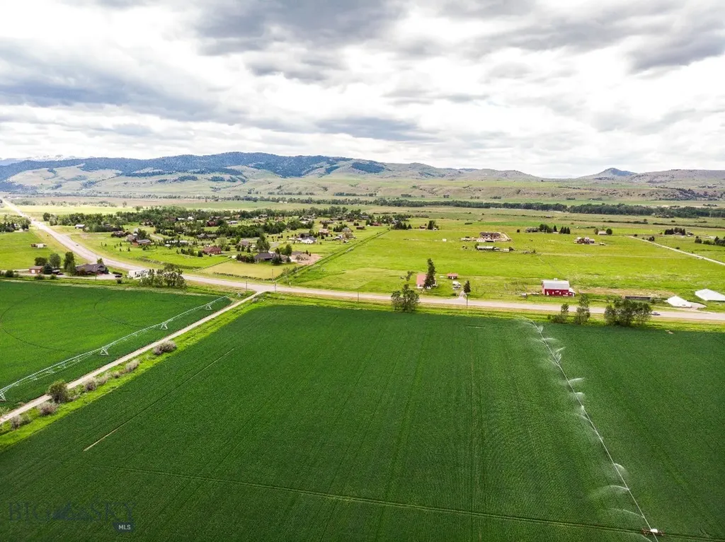 Tbd De Rham Valley Drive Gallatin Gateway MT 59730