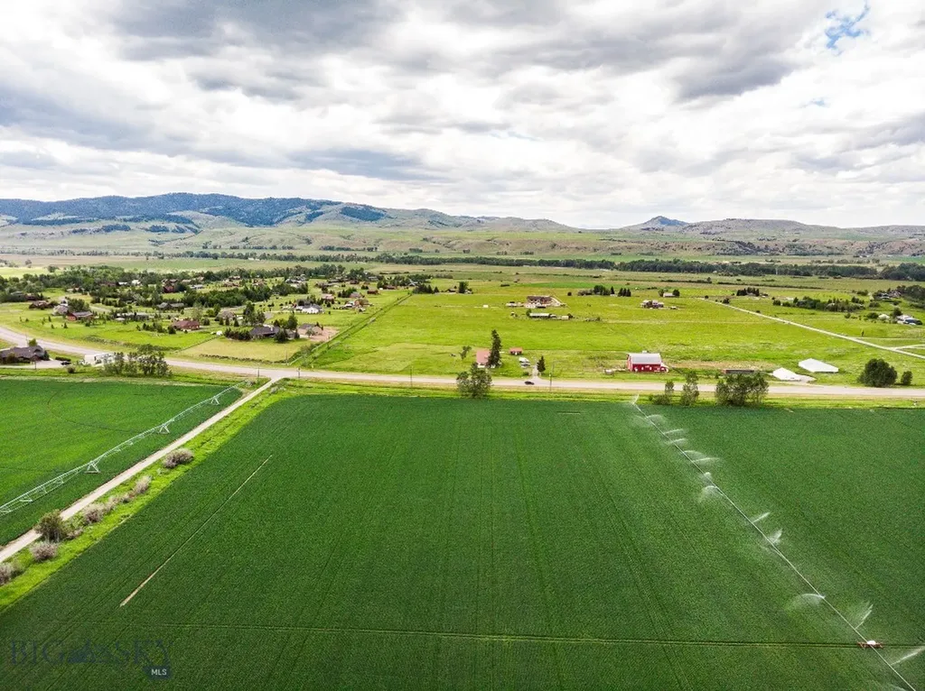 Tbd De Rham Valley Drive Gallatin Gateway MT 59730