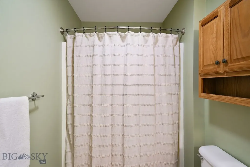 2720 Daisy Drive Bozeman MT 59718