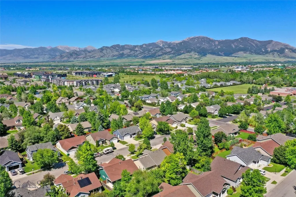 2720 Daisy Drive Bozeman MT 59718