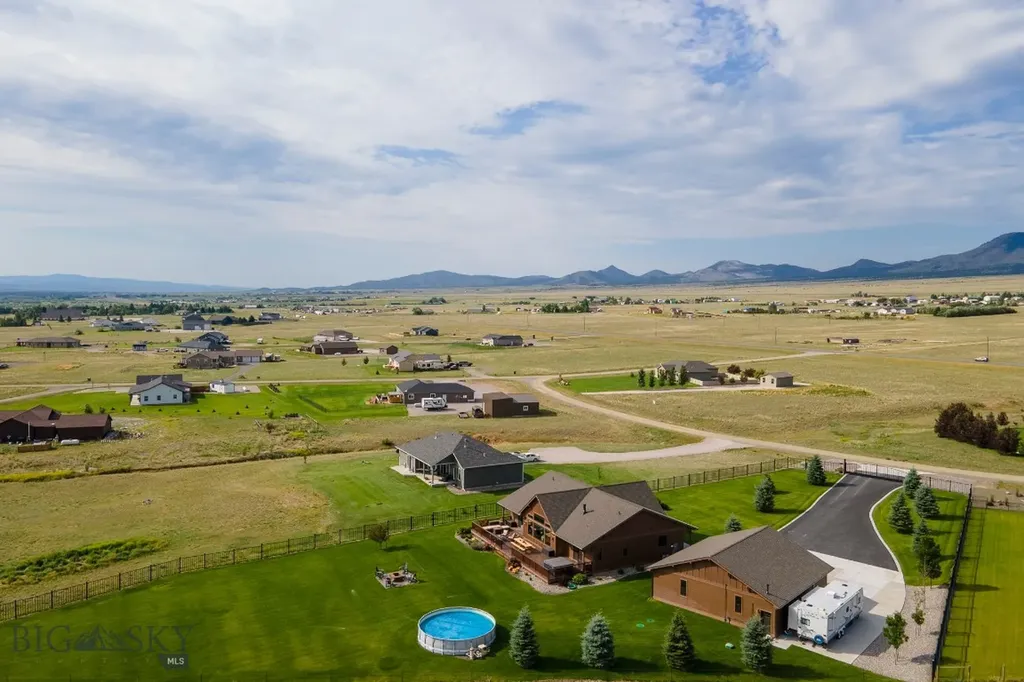 10 Mountainair Lane Townsend MT 59644