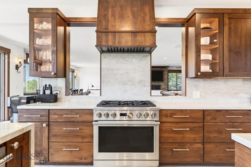 125 Little Wolf Road Bozeman MT 59715