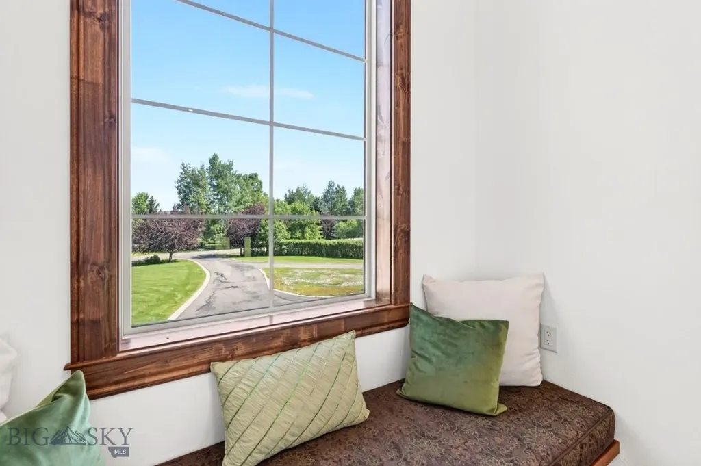 125 Little Wolf Road Bozeman MT 59715