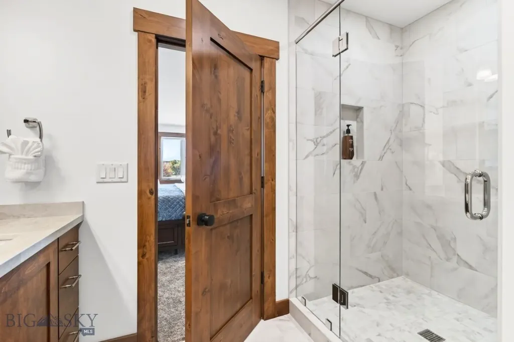 125 Little Wolf Road Bozeman MT 59715
