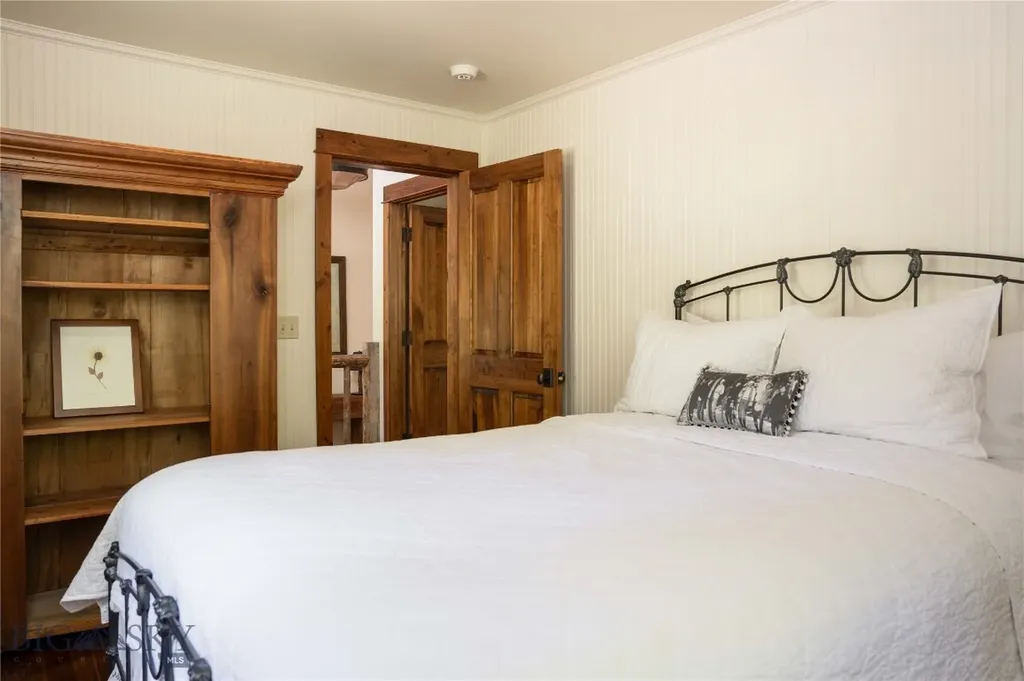 4195 Cottonwood Ranch Trail Bozeman MT 59718