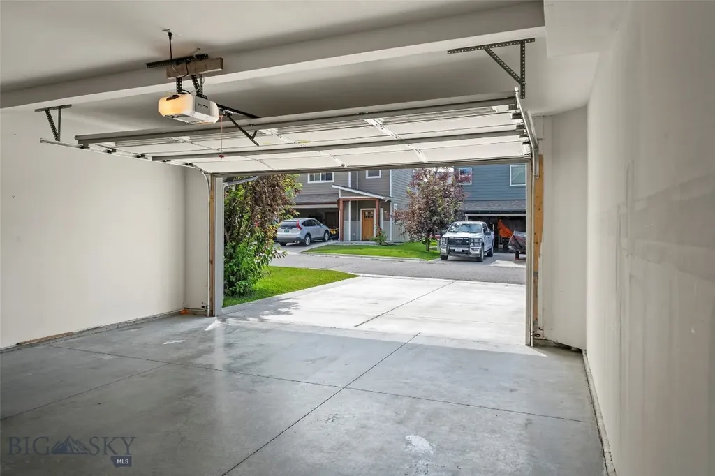 4830 Flanders Way Bozeman MT 59718