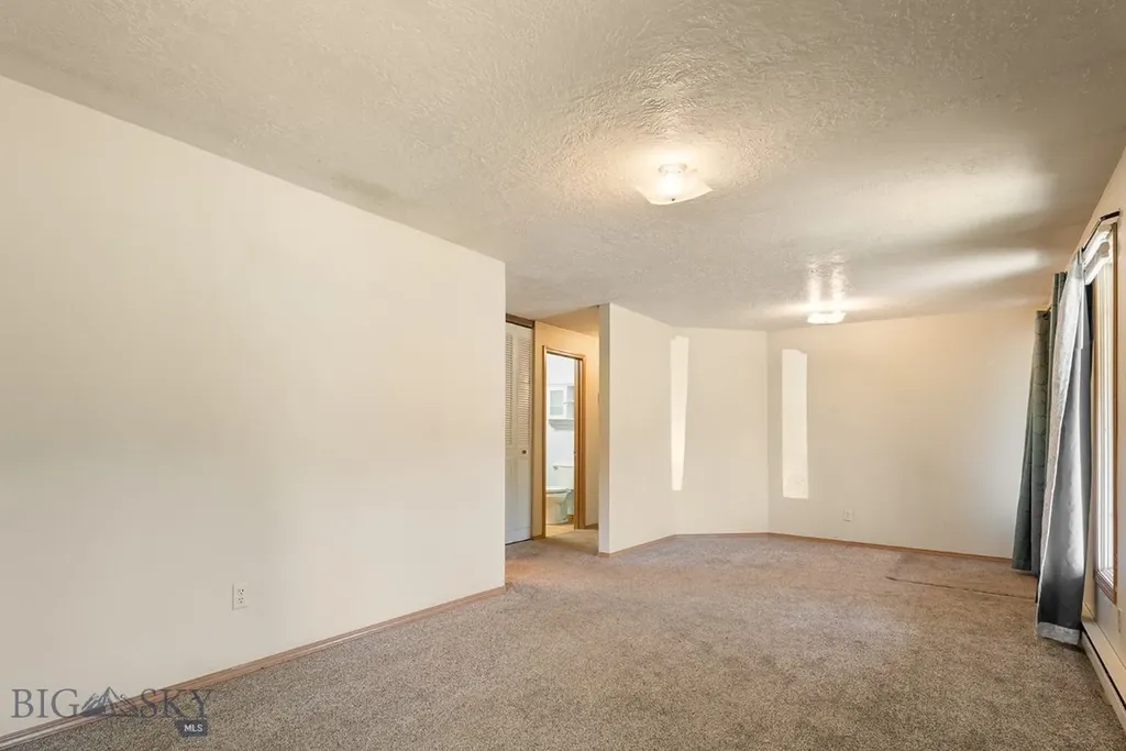390 Holmes Avenue Butte MT 59701