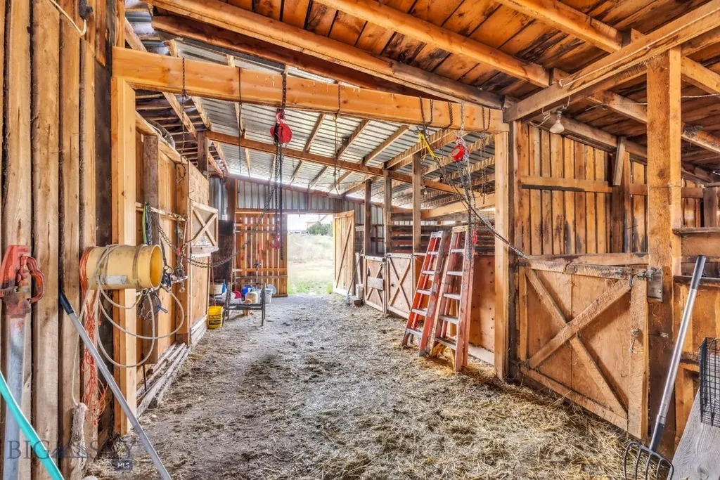 10 Chesapeake Drive Livingston MT 59047