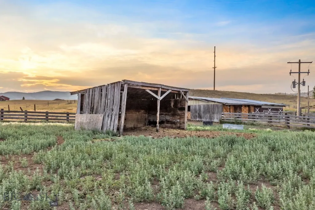 10 Chesapeake Drive Livingston MT 59047