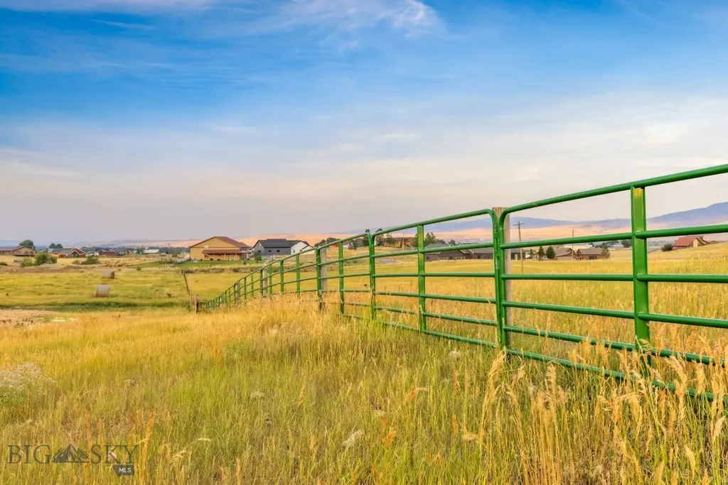 10 Chesapeake Drive Livingston MT 59047