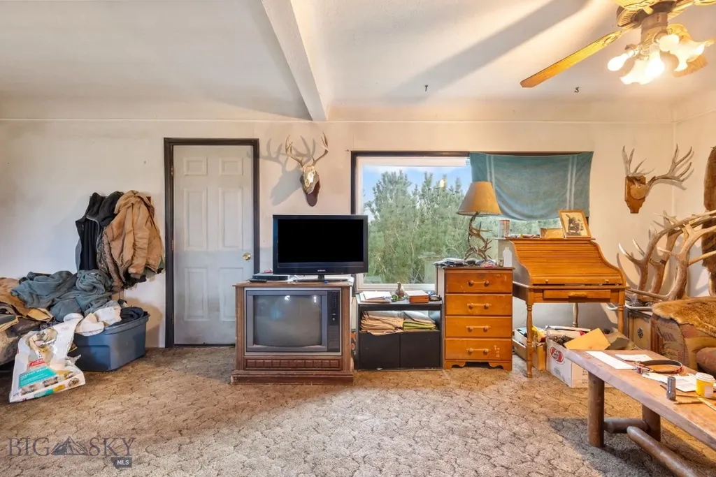 10 Chesapeake Drive Livingston MT 59047