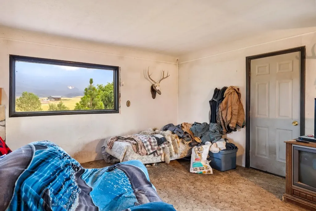 10 Chesapeake Drive Livingston MT 59047