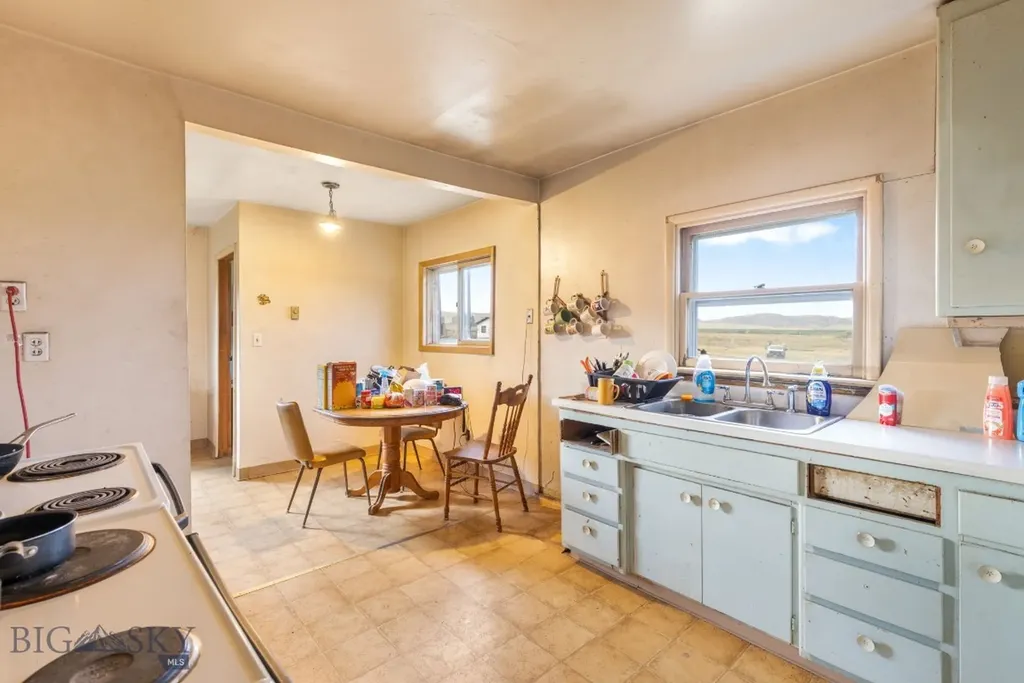 10 Chesapeake Drive Livingston MT 59047