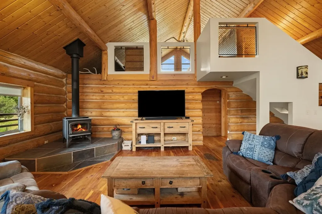 230 Meadow Gulch Road Butte MT 59701