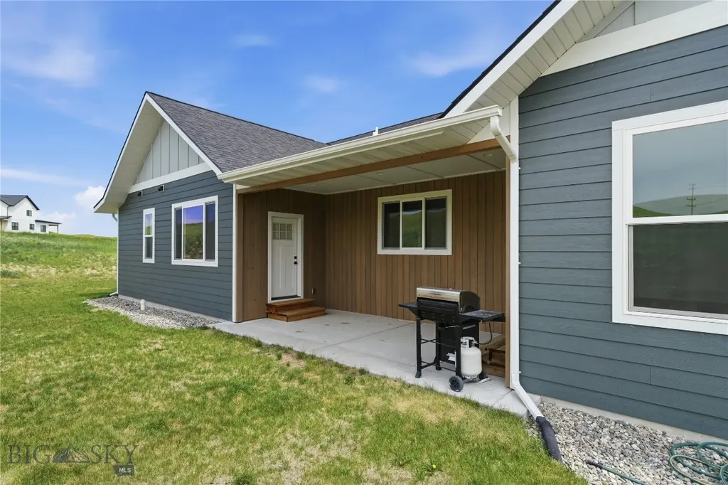 2 Paddlefish Court Three Forks MT 59752