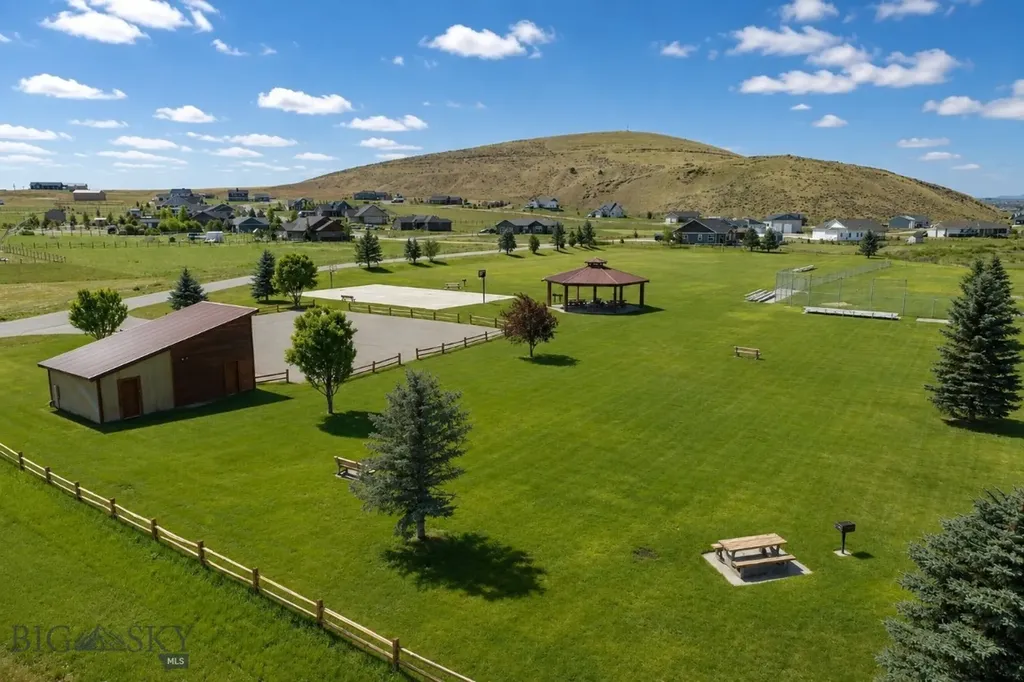 2 Paddlefish Court Three Forks MT 59752