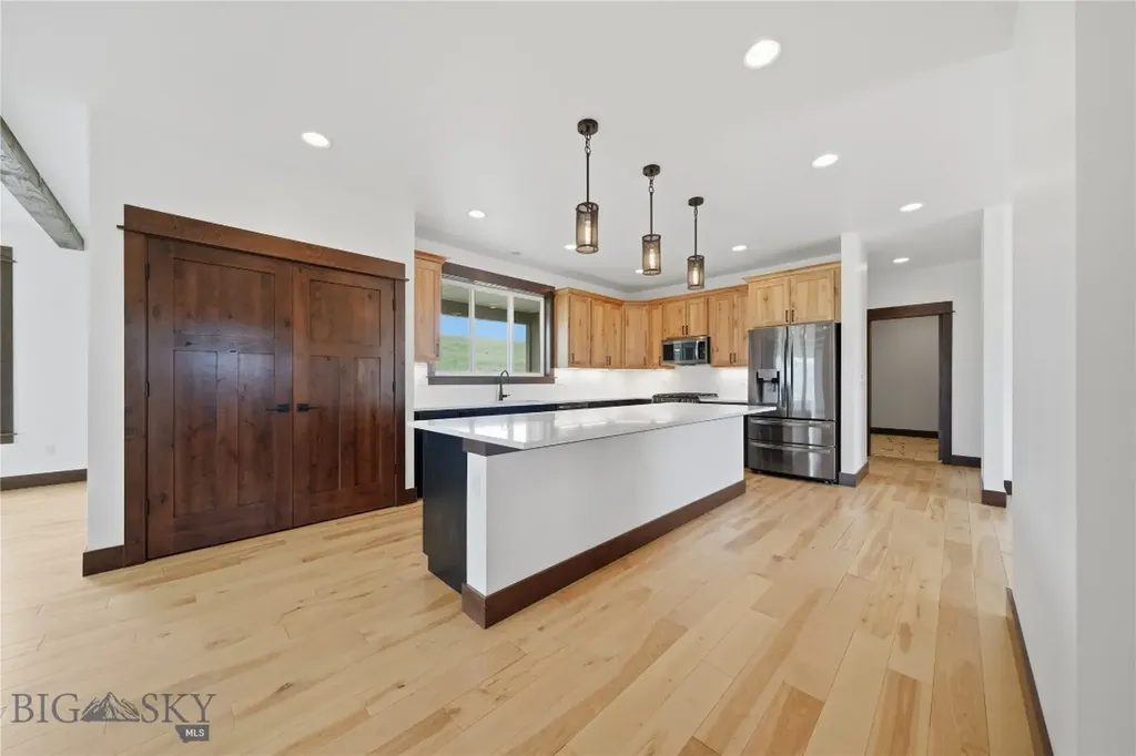 2 Paddlefish Court Three Forks MT 59752