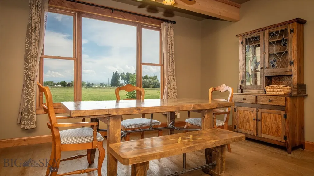 40 Wapiti Way Bozeman MT 59718