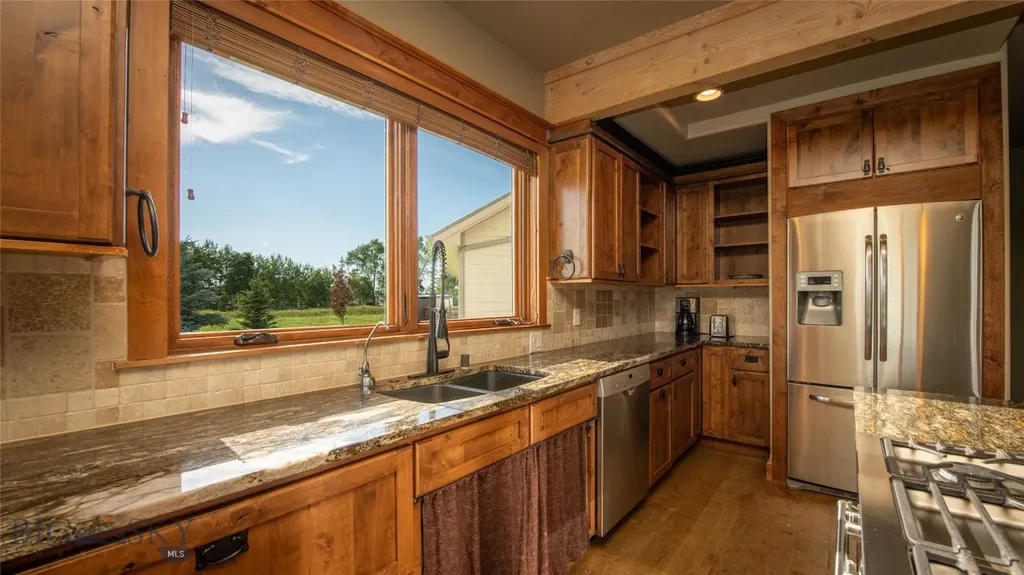 40 Wapiti Way Bozeman MT 59718