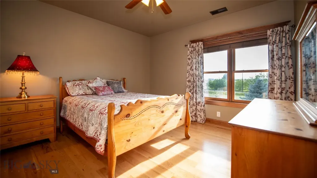 40 Wapiti Way Bozeman MT 59718