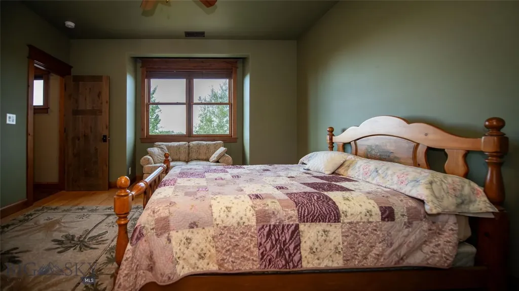 40 Wapiti Way Bozeman MT 59718