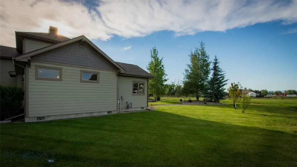 40 Wapiti Way Bozeman MT 59718