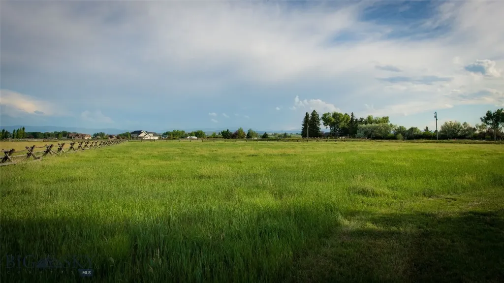 40 Wapiti Way Bozeman MT 59718