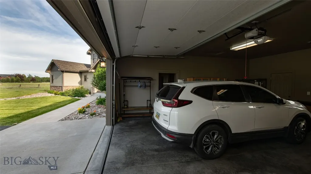 40 Wapiti Way Bozeman MT 59718
